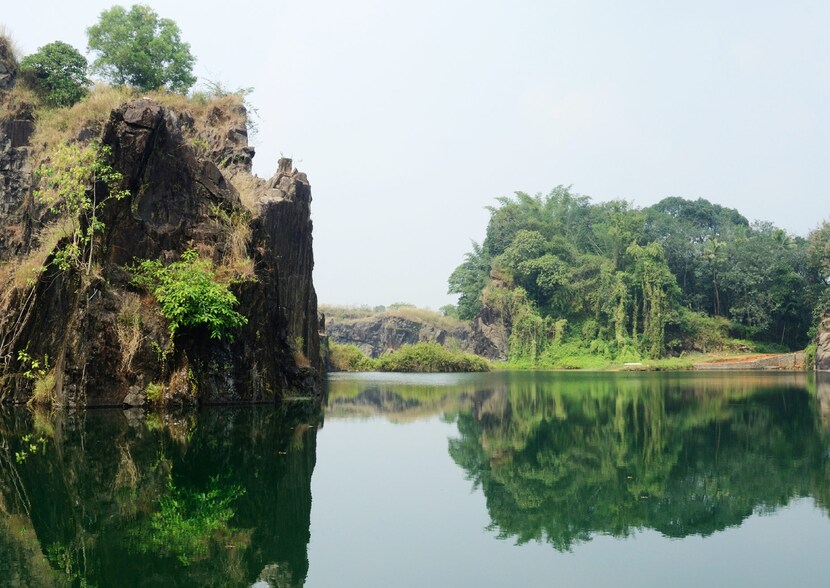 Large-Beautiful-lake-near-Kochi